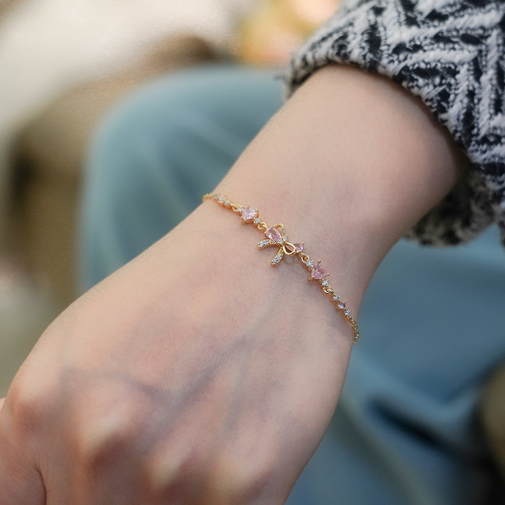 HeartDrop™ Bow Necklace